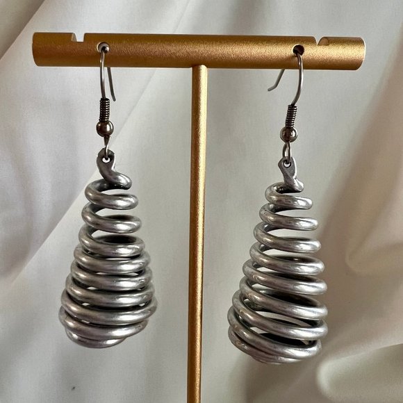 Silver Tone Chunky Wire Swirl Dangle Costume Estate Fashion Hook Earrings - Picture 1 of 6